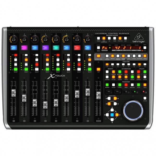 BEHRINGER X-TOUCH |  Interfaz de Control Universal con 9 Faders de Motor Sensibles al Tacto